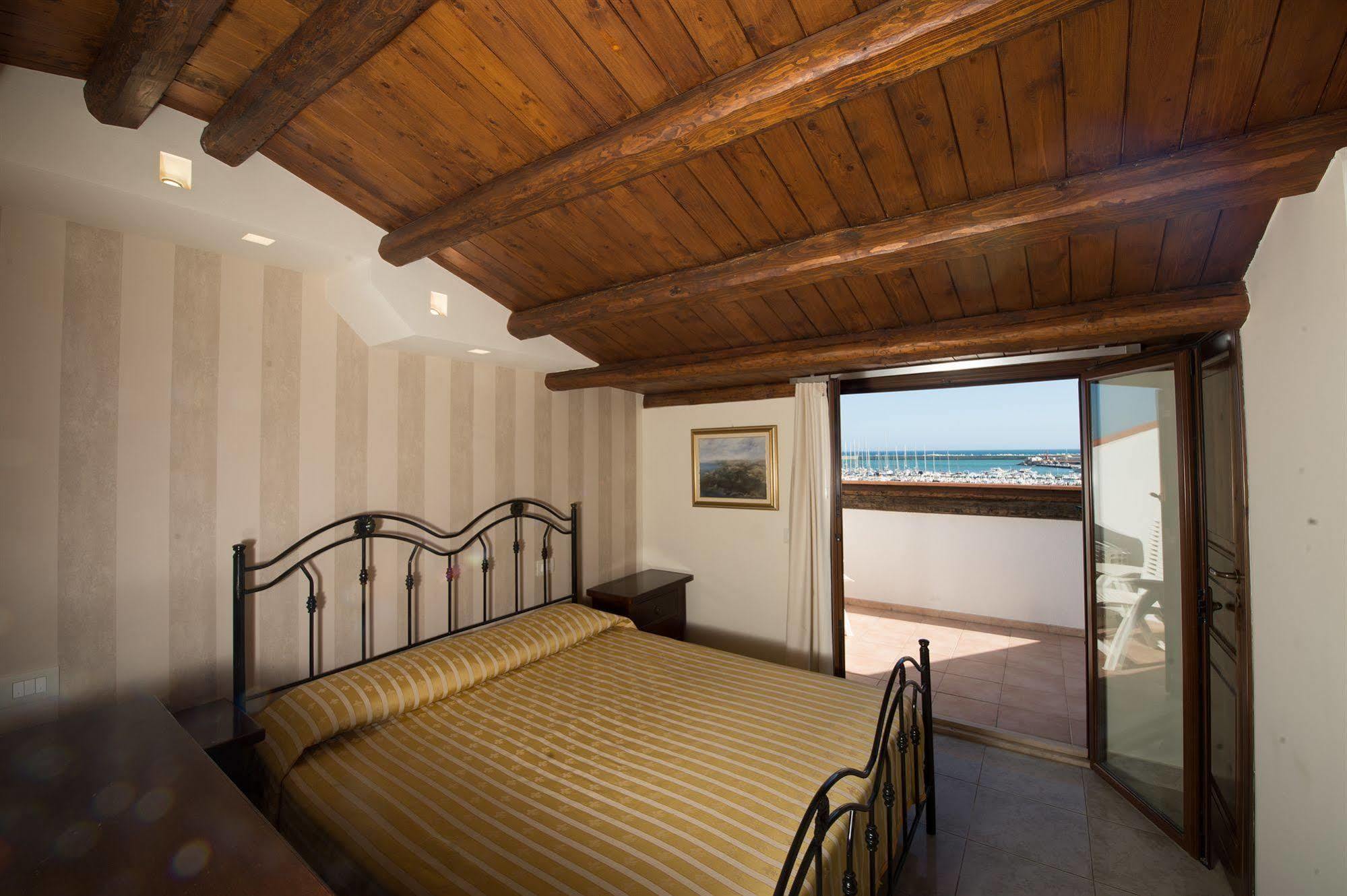 Hotel Aliai Sciacca Luaran gambar